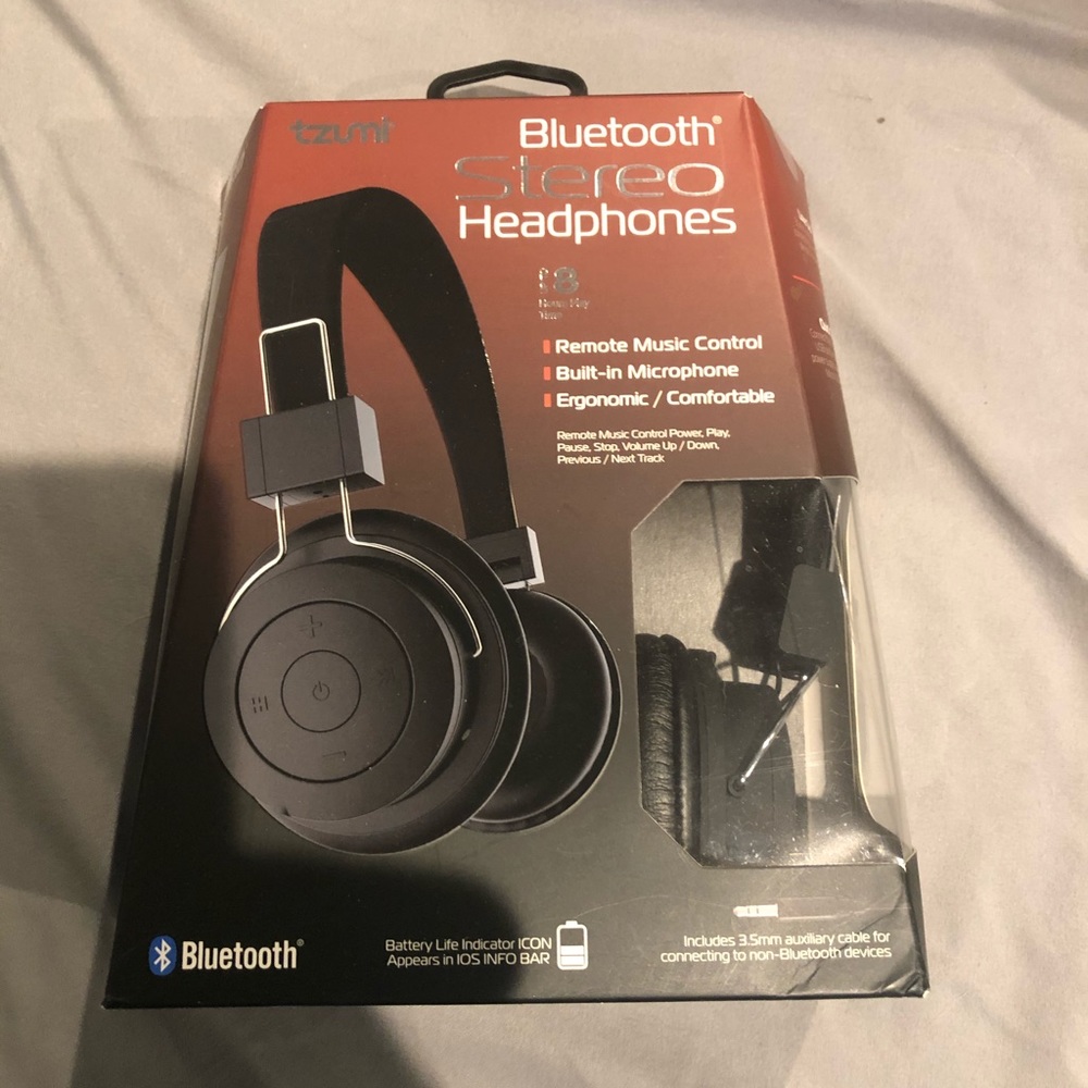 Bluetooth headphones
